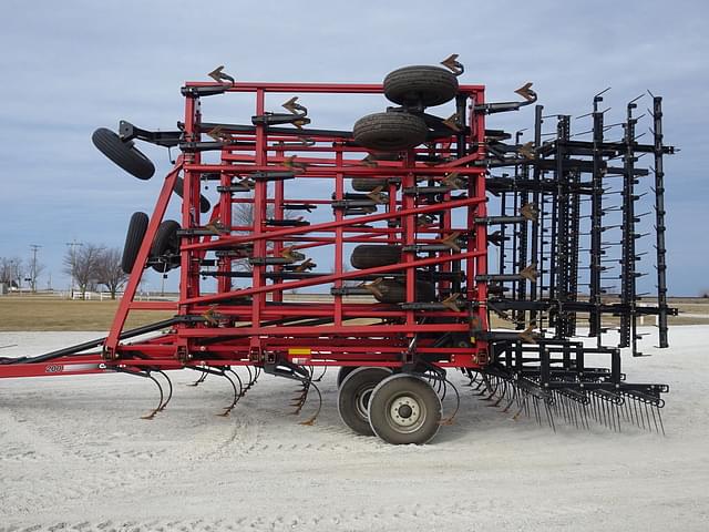 Image of Case IH Tigermate 200 equipment image 2