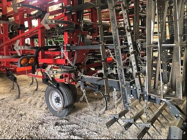 Image of Case IH Tigermate 200 equipment image 3