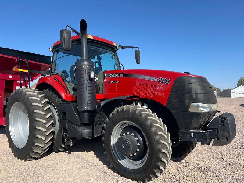 Image of Case IH Magnum 220 Primary image