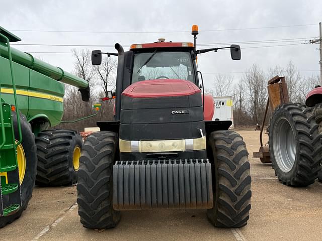 Image of Case IH Magnum 235 equipment image 3