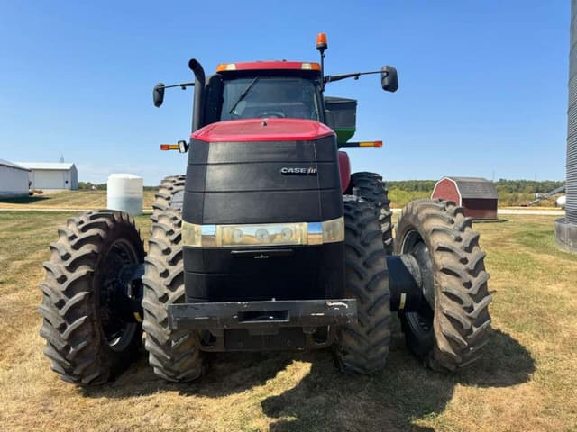 Image of Case IH Magnum 235 equipment image 1