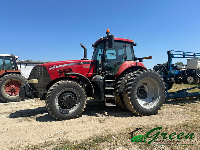 Image of Case IH Magnum 240 equipment image 1