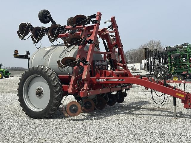 Image of Case IH 2800 equipment image 2