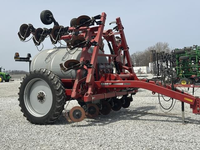 Image of Case IH 2800 equipment image 2