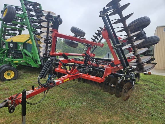 Image of Case IH 340 equipment image 1