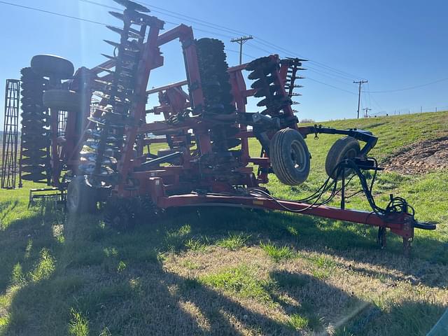 Image of Case IH 330 Turbo Till equipment image 1