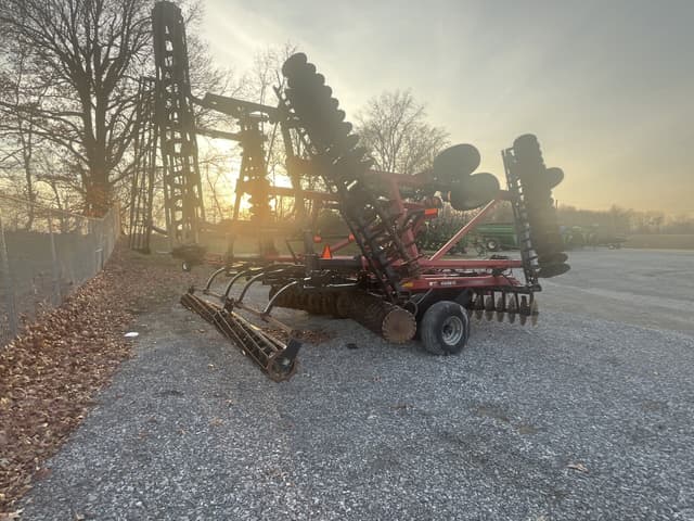 Image of Case IH 330 Turbo Till equipment image 2