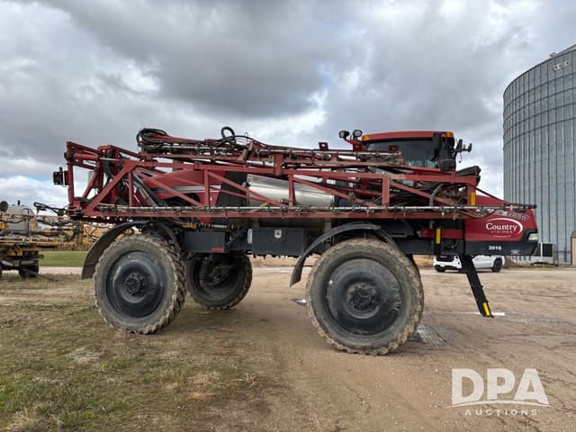 Image of Case IH 3330 Patriot equipment image 3