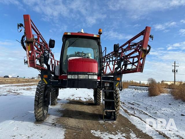 Image of Case IH 3330 Patriot equipment image 2