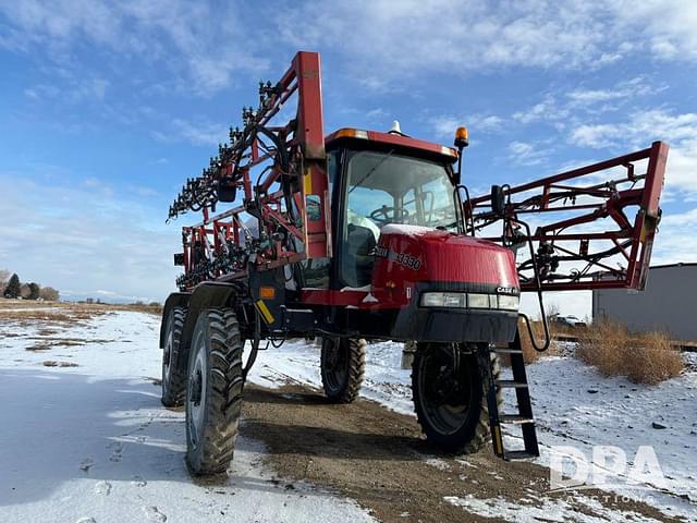 Image of Case IH 3330 Patriot equipment image 3