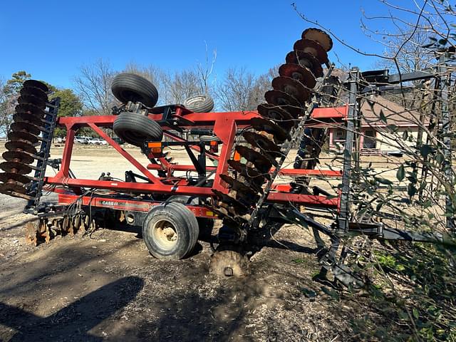 Image of Case IH 335VT equipment image 3