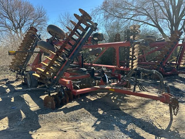 Image of Case IH 335VT equipment image 1