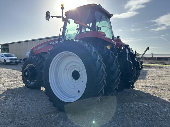 Image of Case IH Magnum 340 equipment image 3