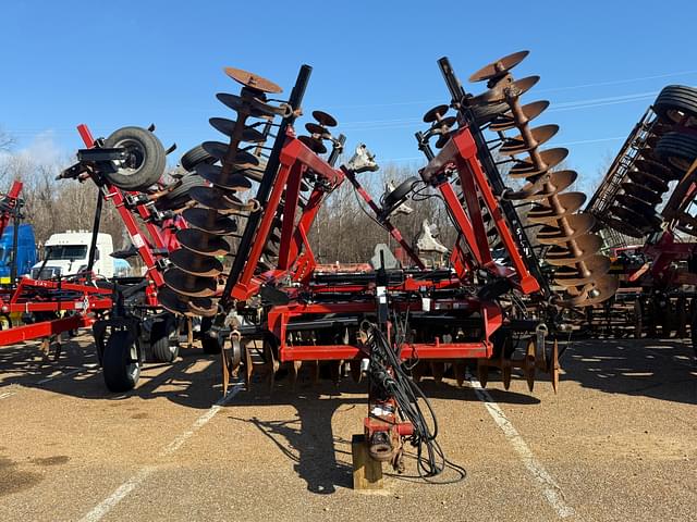 Image of Case IH 340 equipment image 2