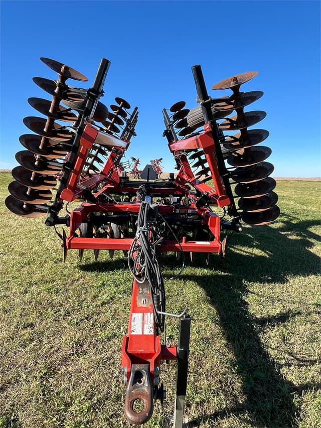 Image of Case IH 340 equipment image 2