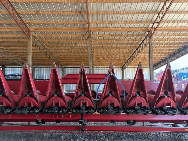 Image of Case IH 4412 equipment image 2