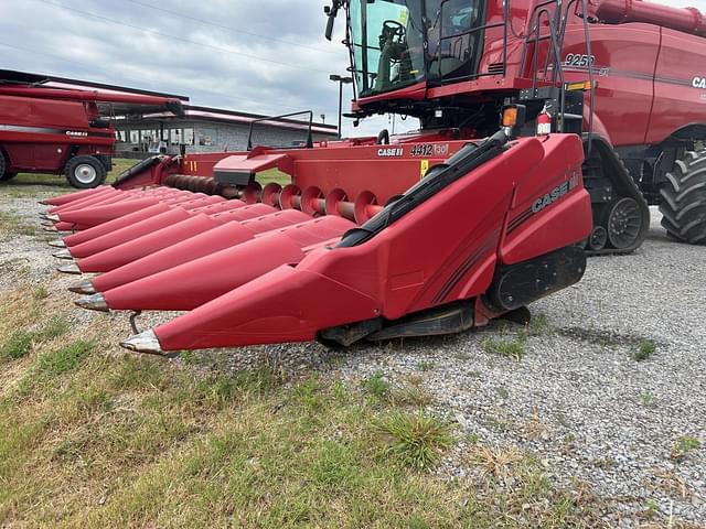 Image of Case IH 4412 equipment image 3