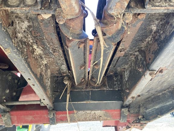 Image of Case IH 4412 equipment image 4