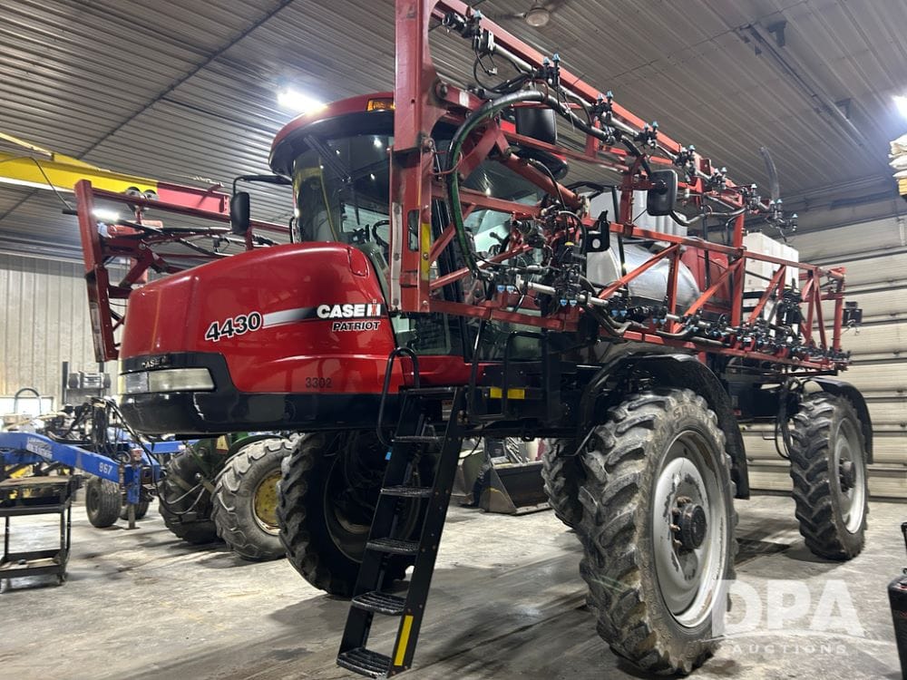 2014 Case IH Patriot 4430 Equipment Image0