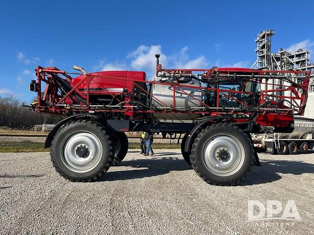 Image of Case IH Patriot 4430 equipment image 3