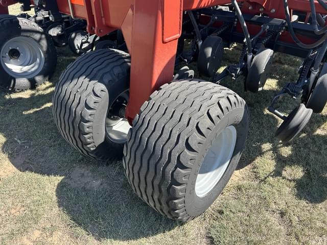 Image of Case IH 500 equipment image 4