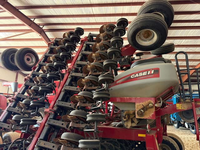 Image of Case IH 500T equipment image 4