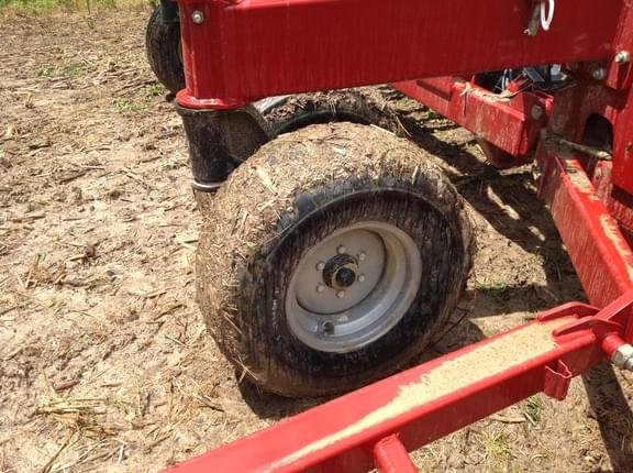 Image of Case IH Precision Disk 500T equipment image 4