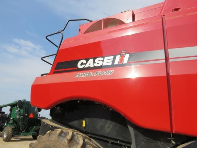 Image of Case IH 5130 equipment image 4