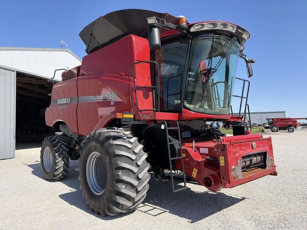 Image of Case IH 5130 Primary image