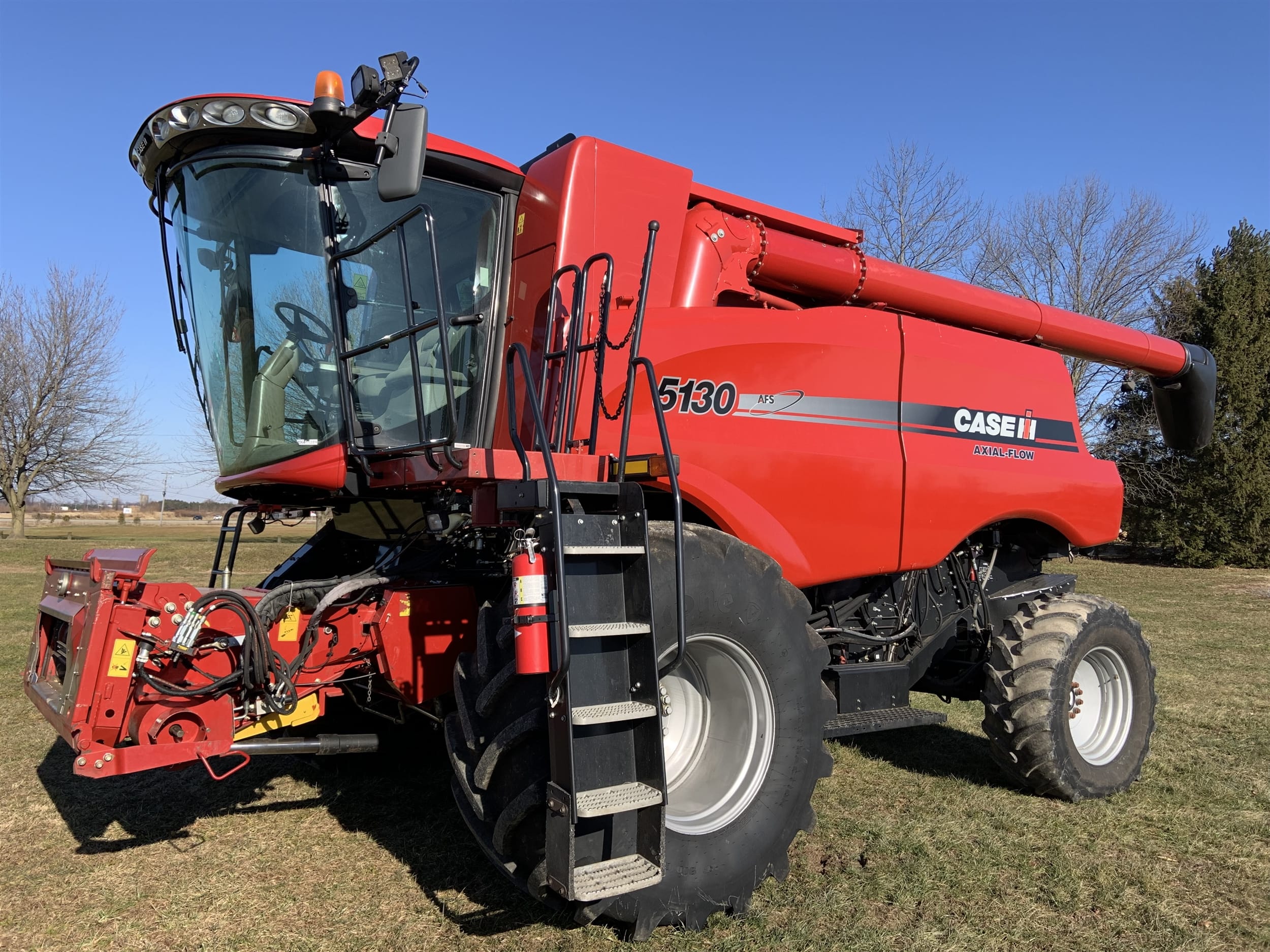 2014 Case IH 5130 Equipment Image0