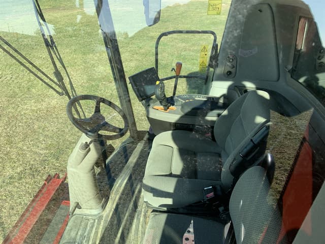 Image of Case IH 5130 equipment image 1