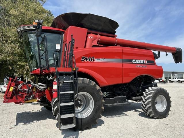 Image of Case IH 5140 equipment image 1