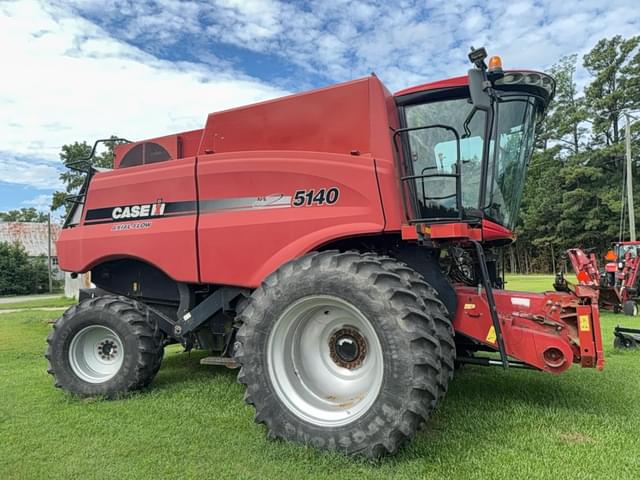 Image of Case IH 5140 equipment image 4