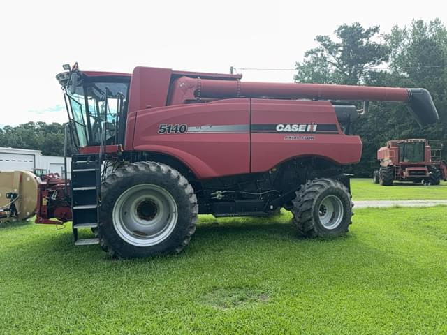 Image of Case IH 5140 equipment image 1