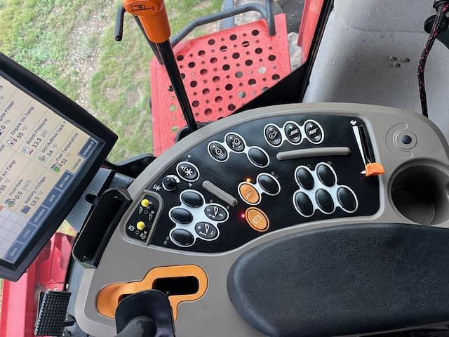 Image of Case IH 6140 equipment image 4
