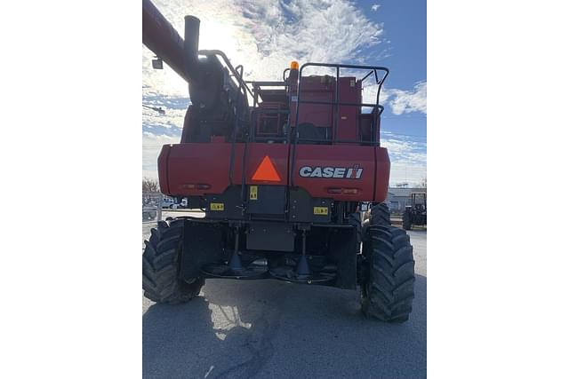 Image of Case IH 6140 equipment image 2