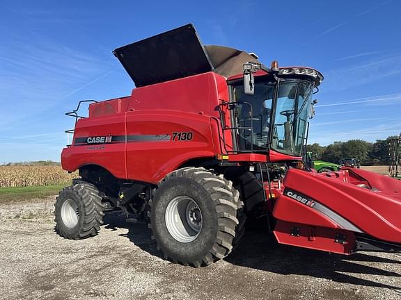 Image of Case IH 7130 Primary image