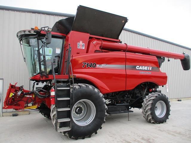 Image of Case IH 7140 Primary image