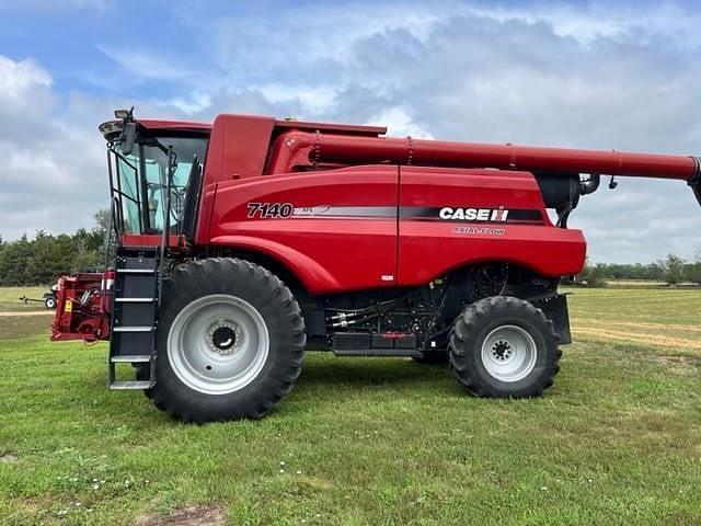 Image of Case IH 7140 equipment image 1