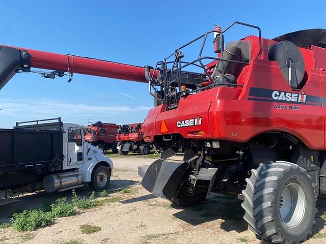 Image of Case IH 7230 equipment image 2