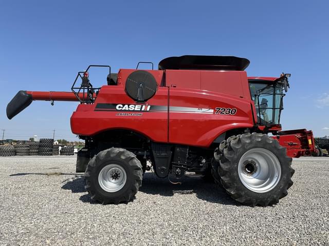 Image of Case IH 7230 equipment image 1