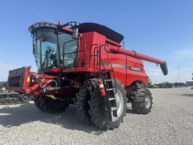 Image of Case IH 7230 equipment image 2