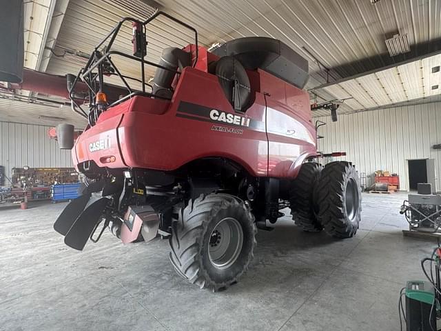 Image of Case IH 7230 equipment image 2