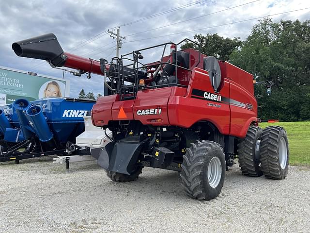 Image of Case IH 7230 equipment image 2