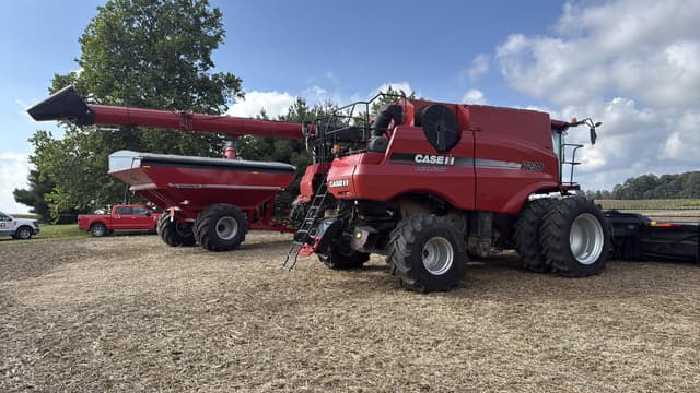 Image of Case IH 7230 equipment image 3