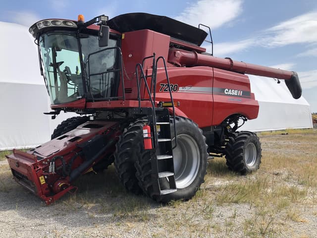 Image of Case IH 7230 equipment image 1