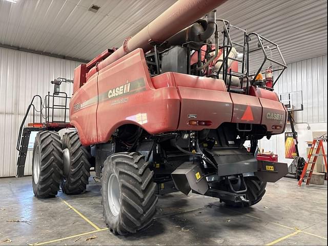 Image of Case IH 7230 equipment image 4