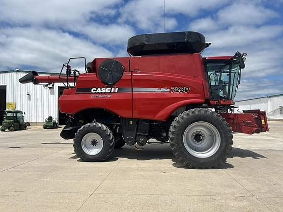 Image of Case IH 7230 Primary image