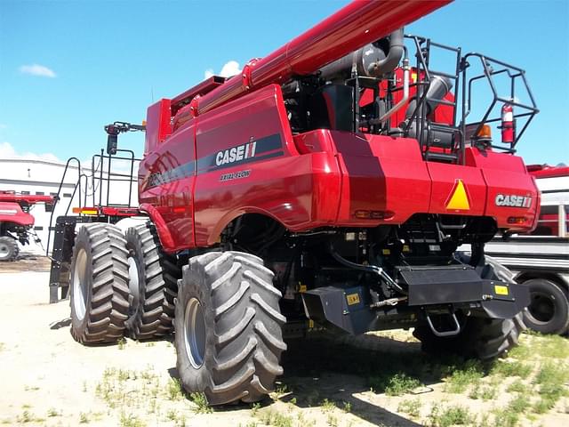 Image of Case IH 7230 equipment image 2