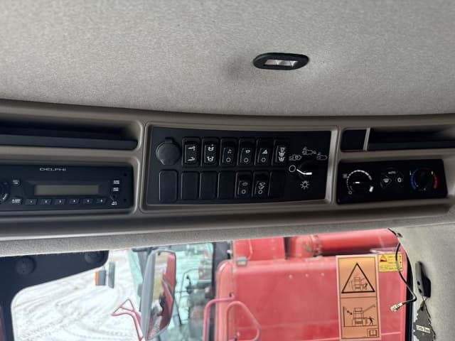Image of Case IH 7230 equipment image 2